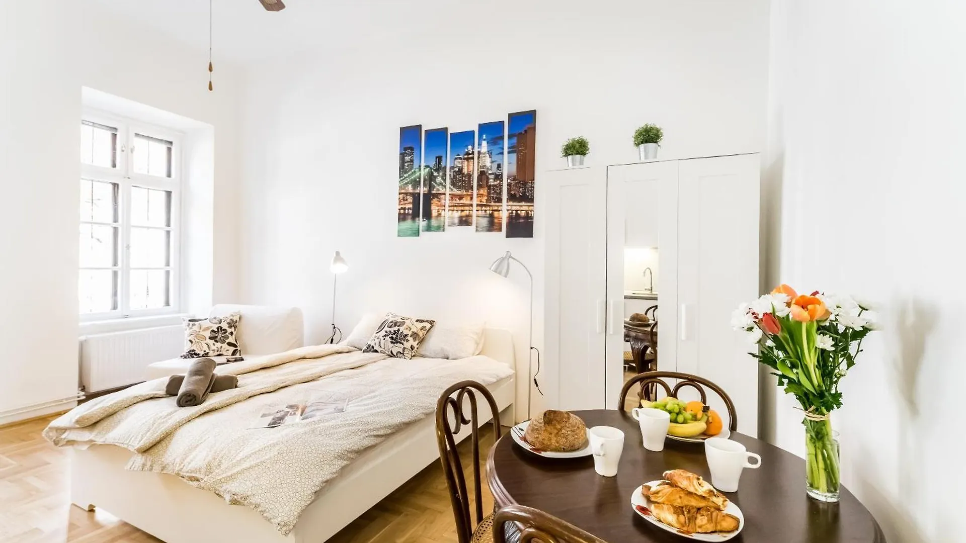 Corbie Downtown Apartment Budapest